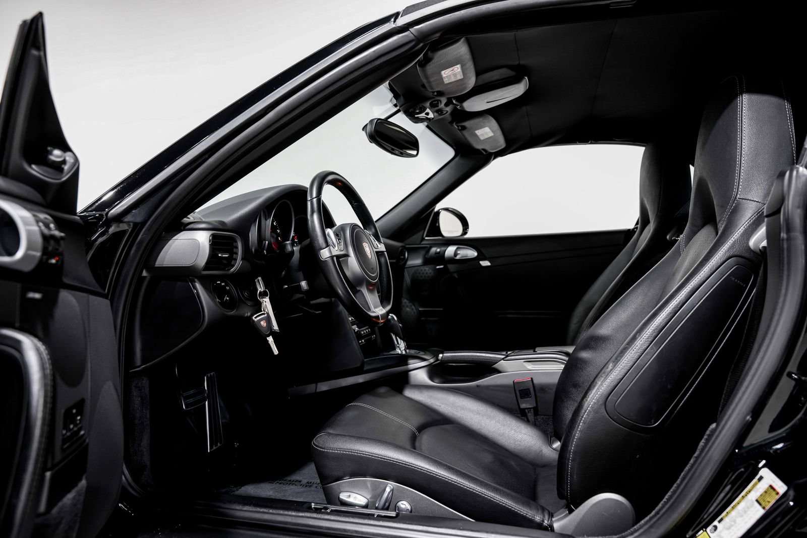 Used 2009 Porsche 911 Carrera RWD image 17