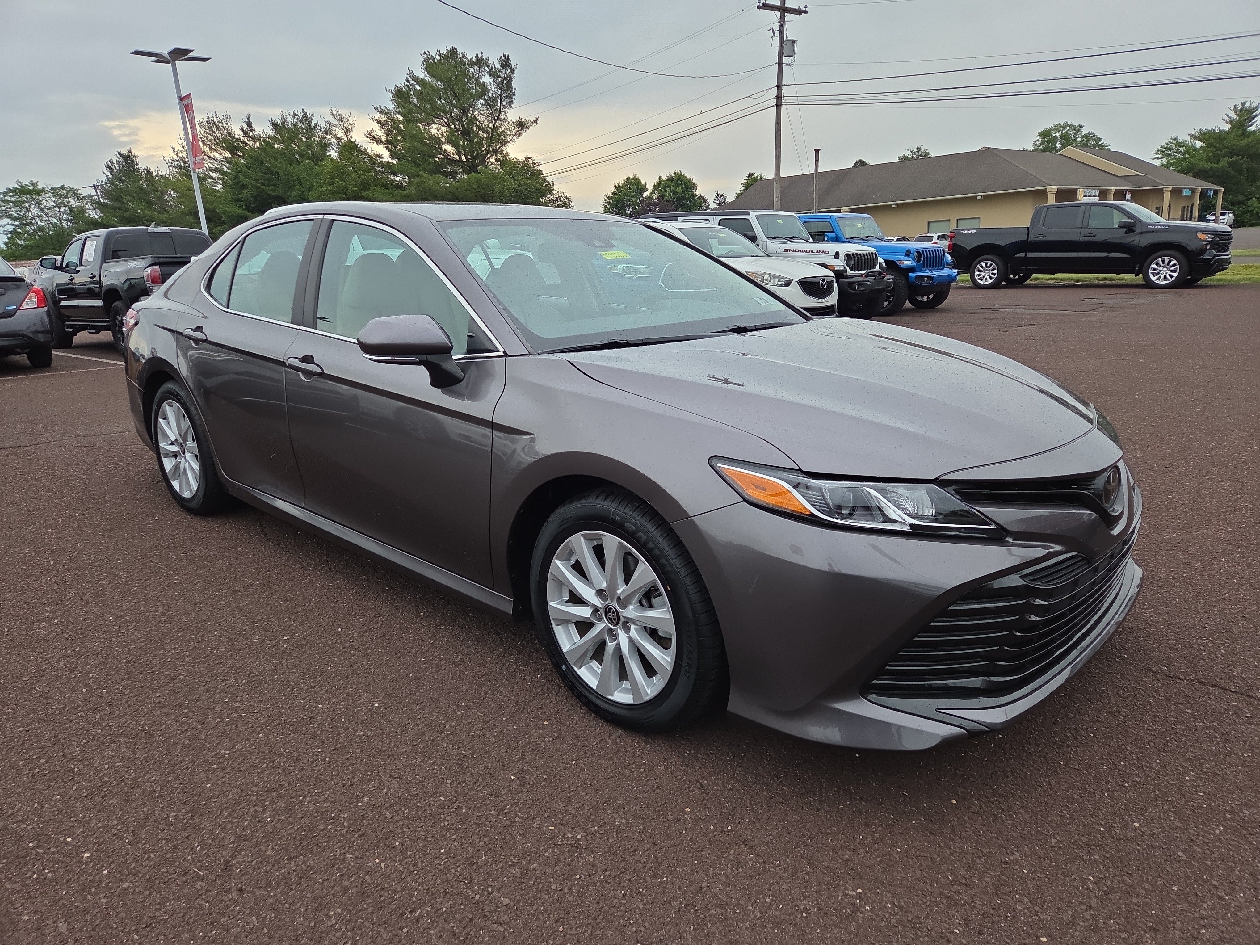 Certified 2020 Toyota Camry LE w/ Convenience Package AWD/4WD image 1