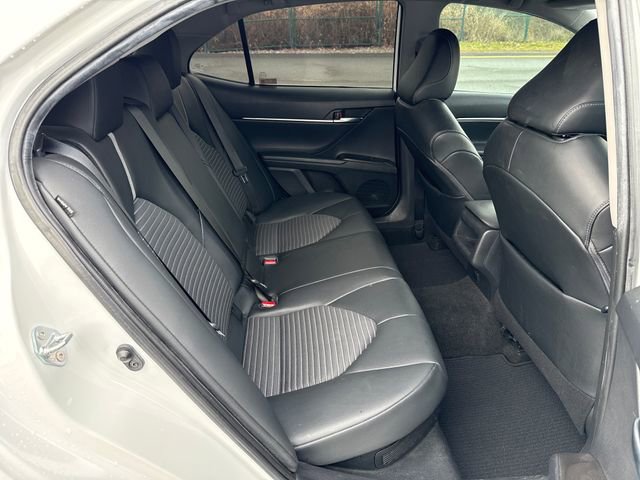 Used 2021 Toyota Camry SE w/ Audio Upgrade Package image 10