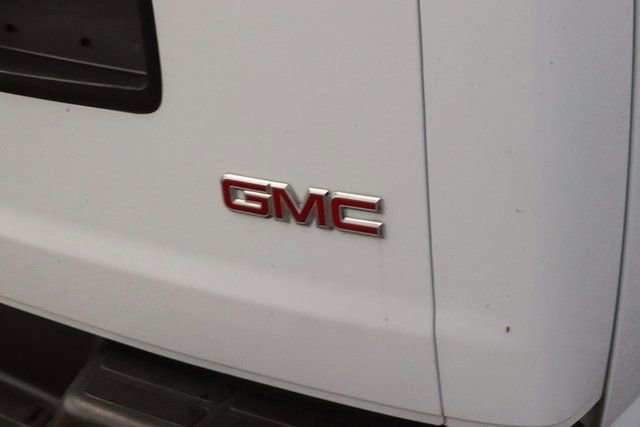 Used 2024 GMC Savana 2500 w/ Driver Convenience Package RWD image 9