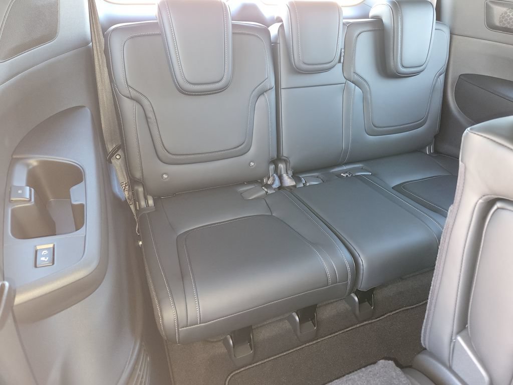 New 2026 Nissan Armada PRO-4X AWD/4WD image 11