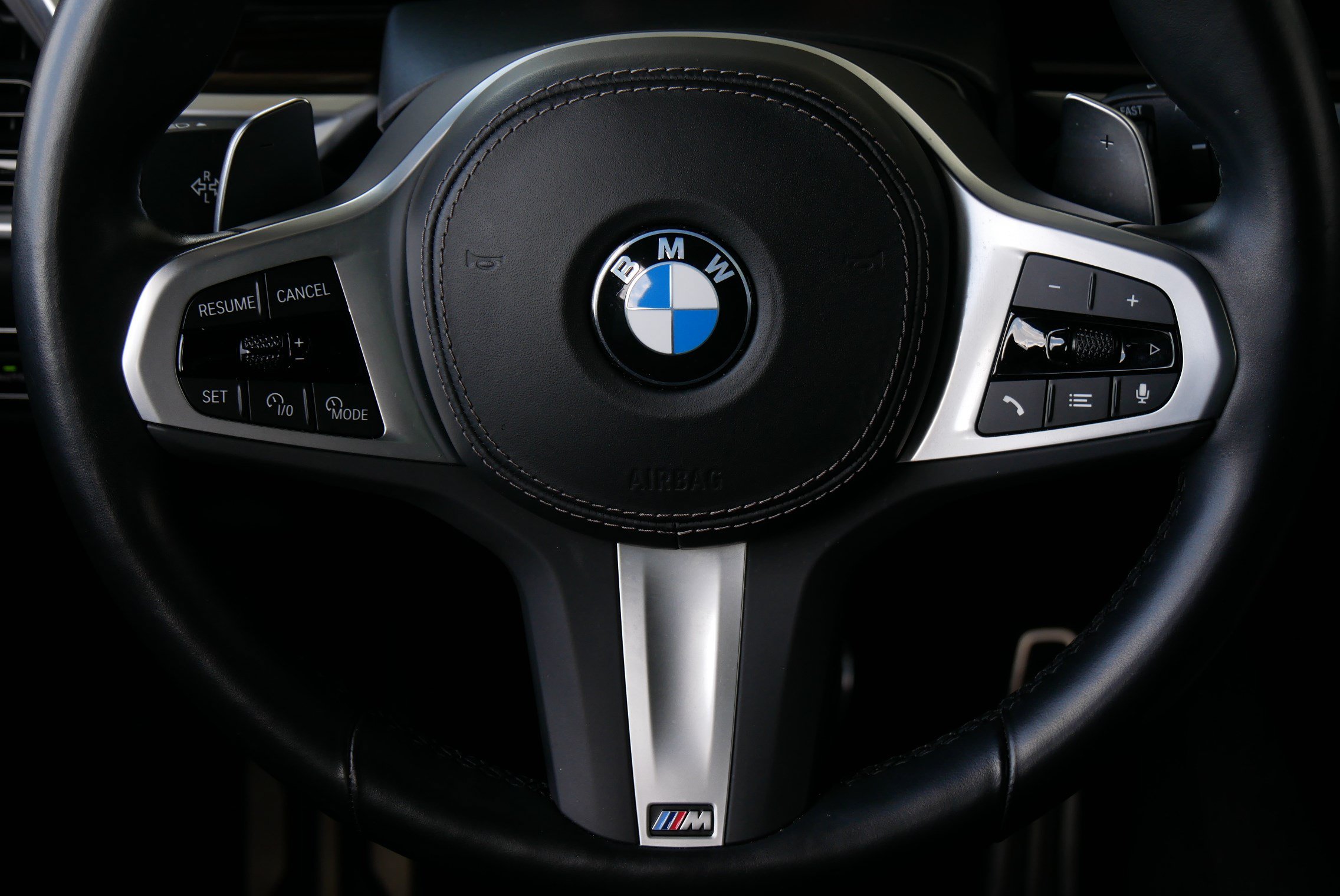 Used 2024 BMW X7 xDrive40i w/ M Sport Package AWD/4WD image 31