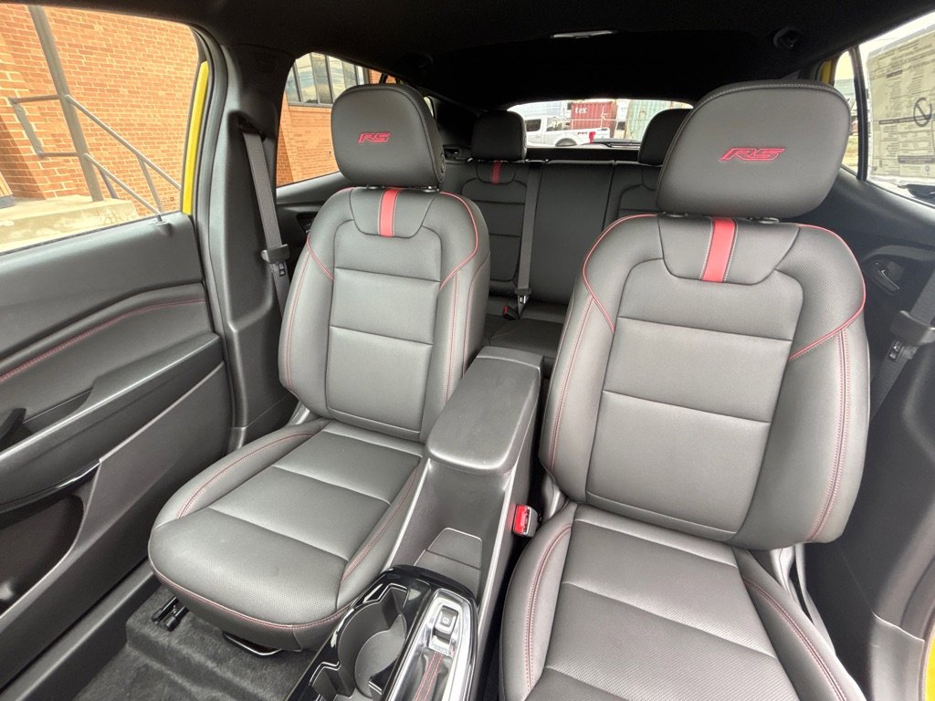 Used 2025 Chevrolet Trax RS w/ Sunroof Package image 10