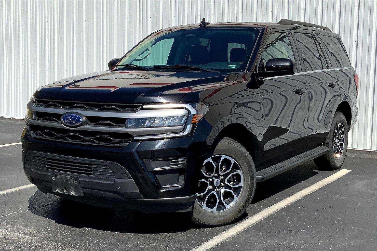 Used 2024 Ford Expedition XLT