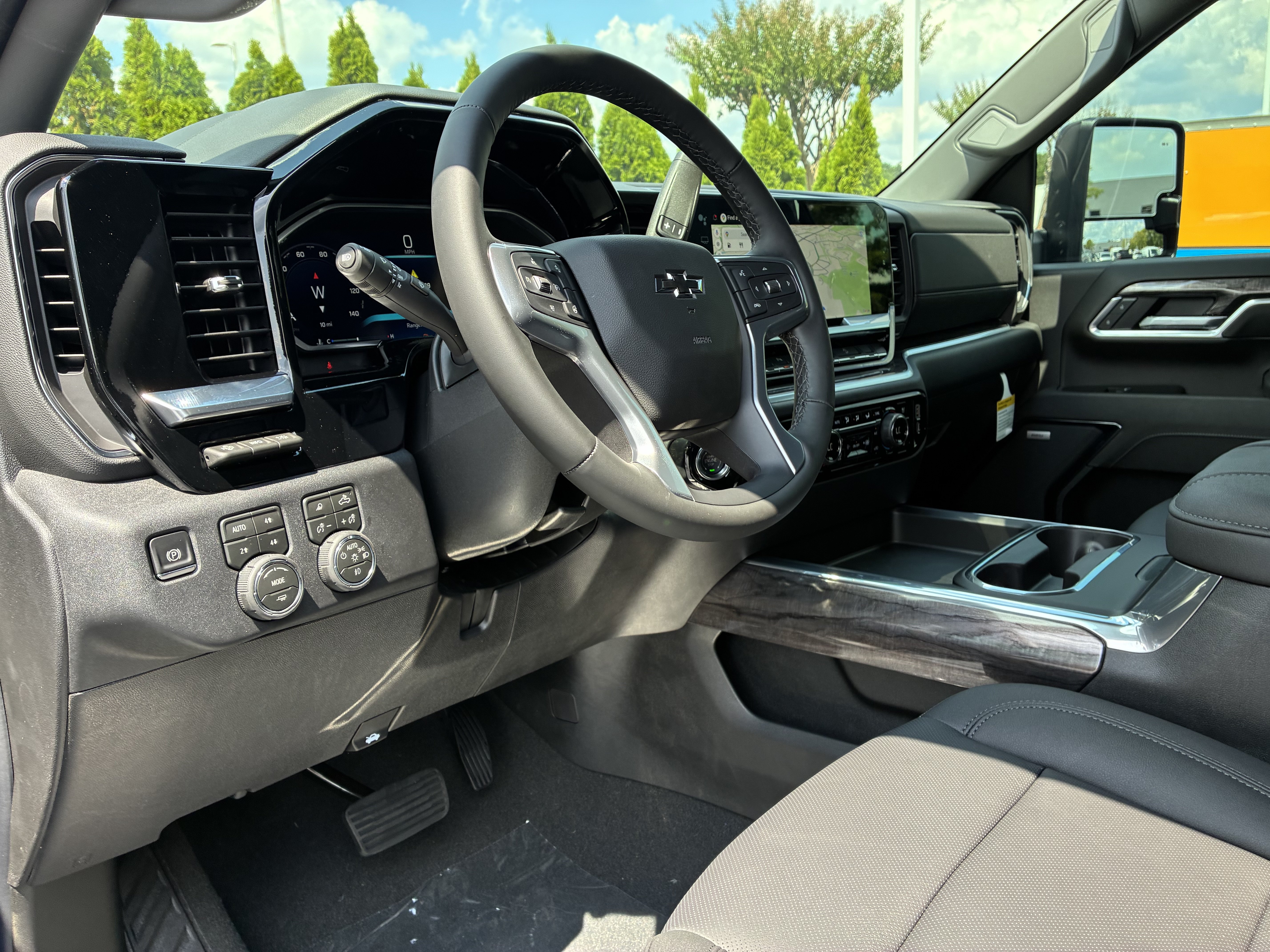 New 2026 Chevrolet Silverado 3500 LTZ w/ LTZ Plus Package AWD/4WD image 24