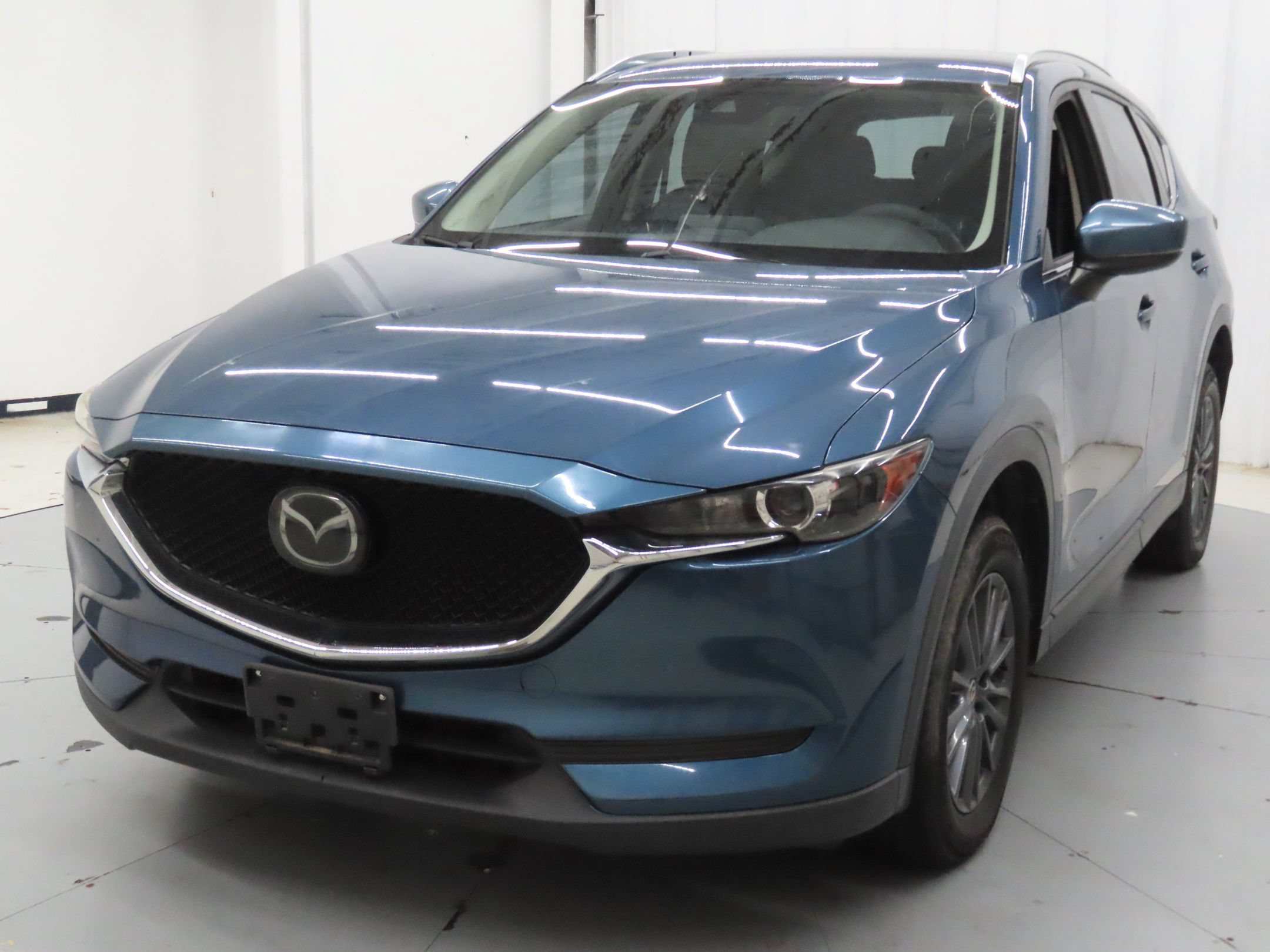 Used 2019 MAZDA CX-5 Sport w/ I-ACTIVSENSE Package FWD image 8
