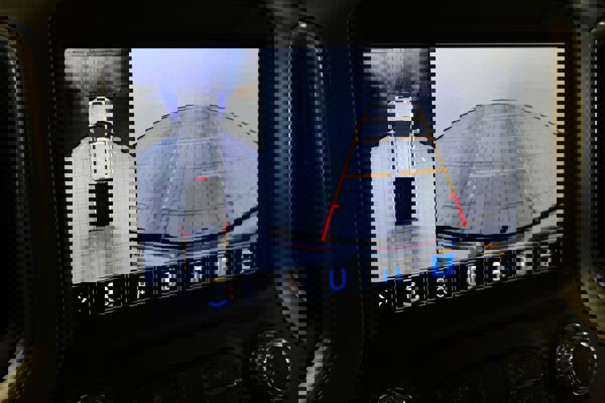 Used 2022 GMC Sierra 2500 Denali w/ Denali Ultimate Package AWD/4WD image 7