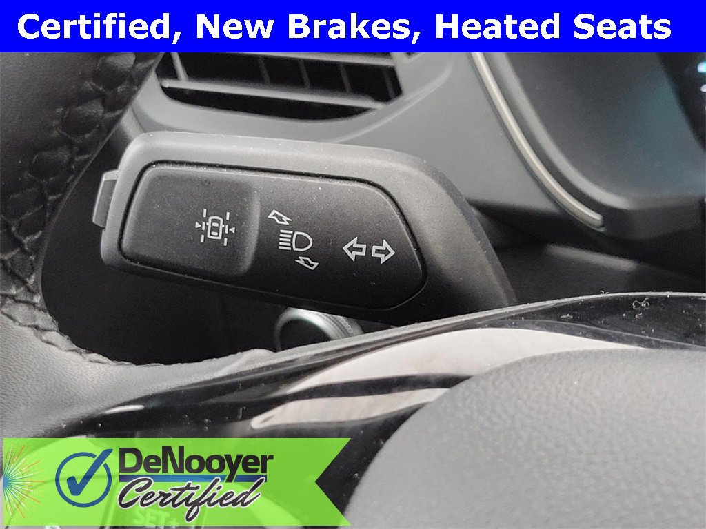 Used 2022 Ford Escape SE w/ Cold Weather Package image 15