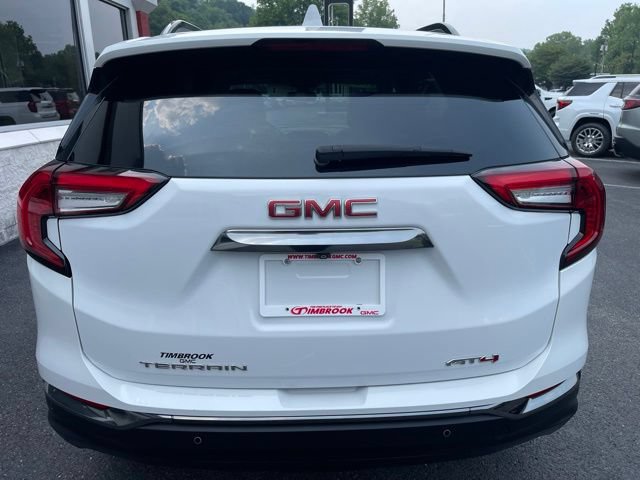 Used 2024 GMC Terrain AT4 w/ Tech Package AWD/4WD image 10