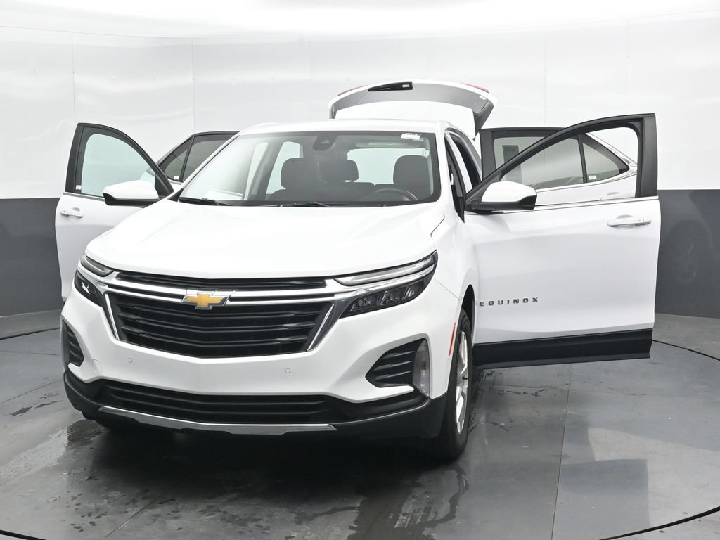 Used 2024 Chevrolet Equinox LT AWD/4WD image 47