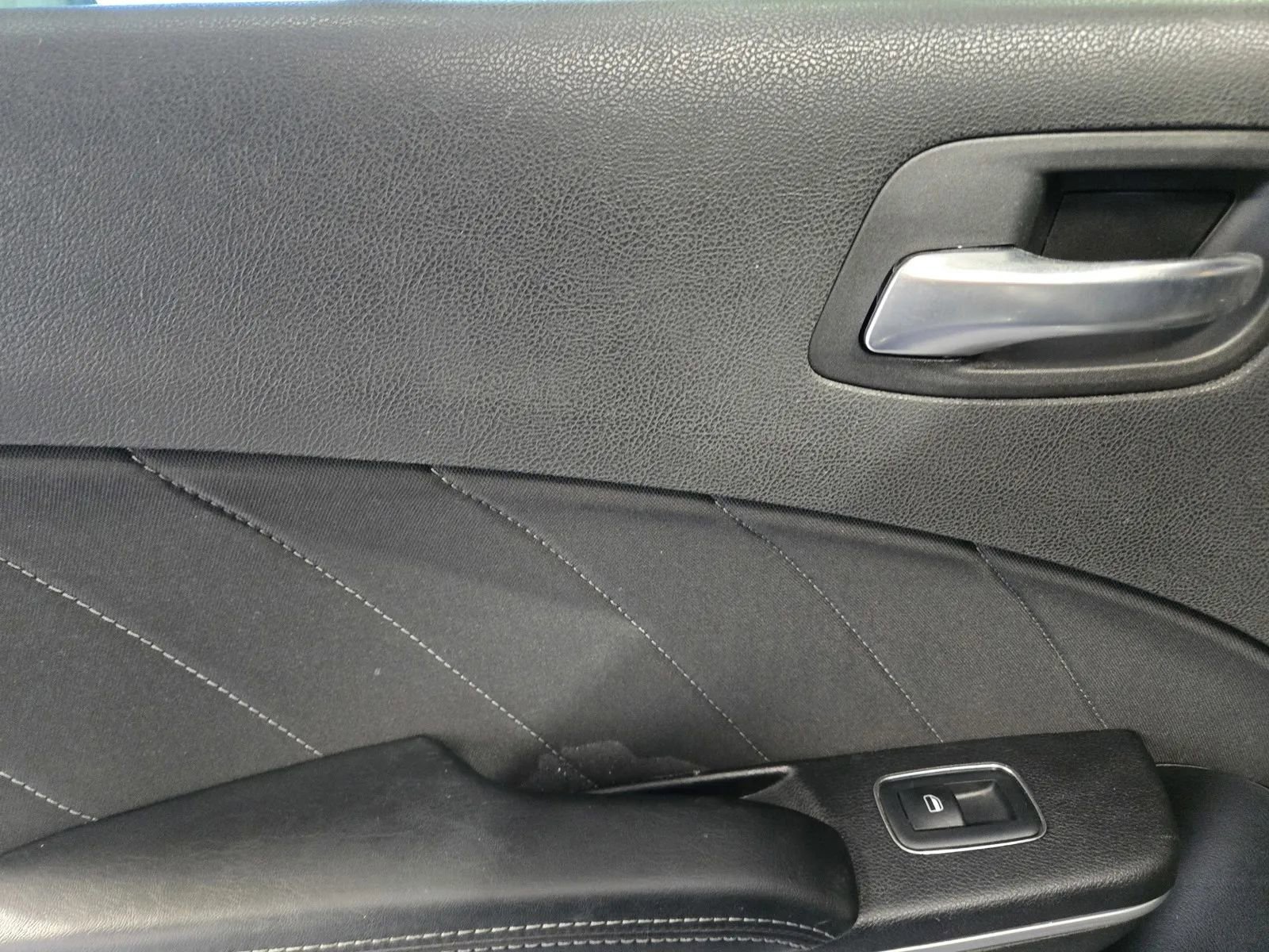 Used 2019 Dodge Charger Scat Pack RWD image 11