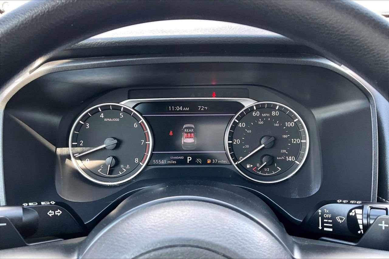 Used 2024 Nissan Rogue S image 11