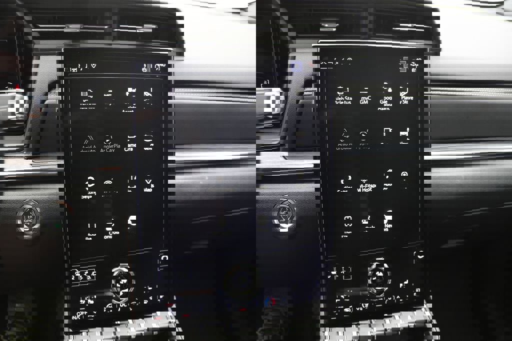 Used 2025 GMC Terrain Elevation image 20