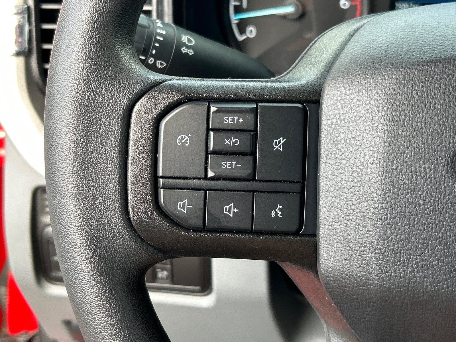 Used 2025 Ford F250 XL w/ STX Appearance Package AWD/4WD image 32
