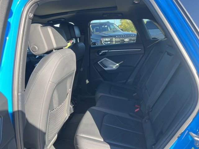 Used 2023 Audi Q3 2.0T Premium image 12