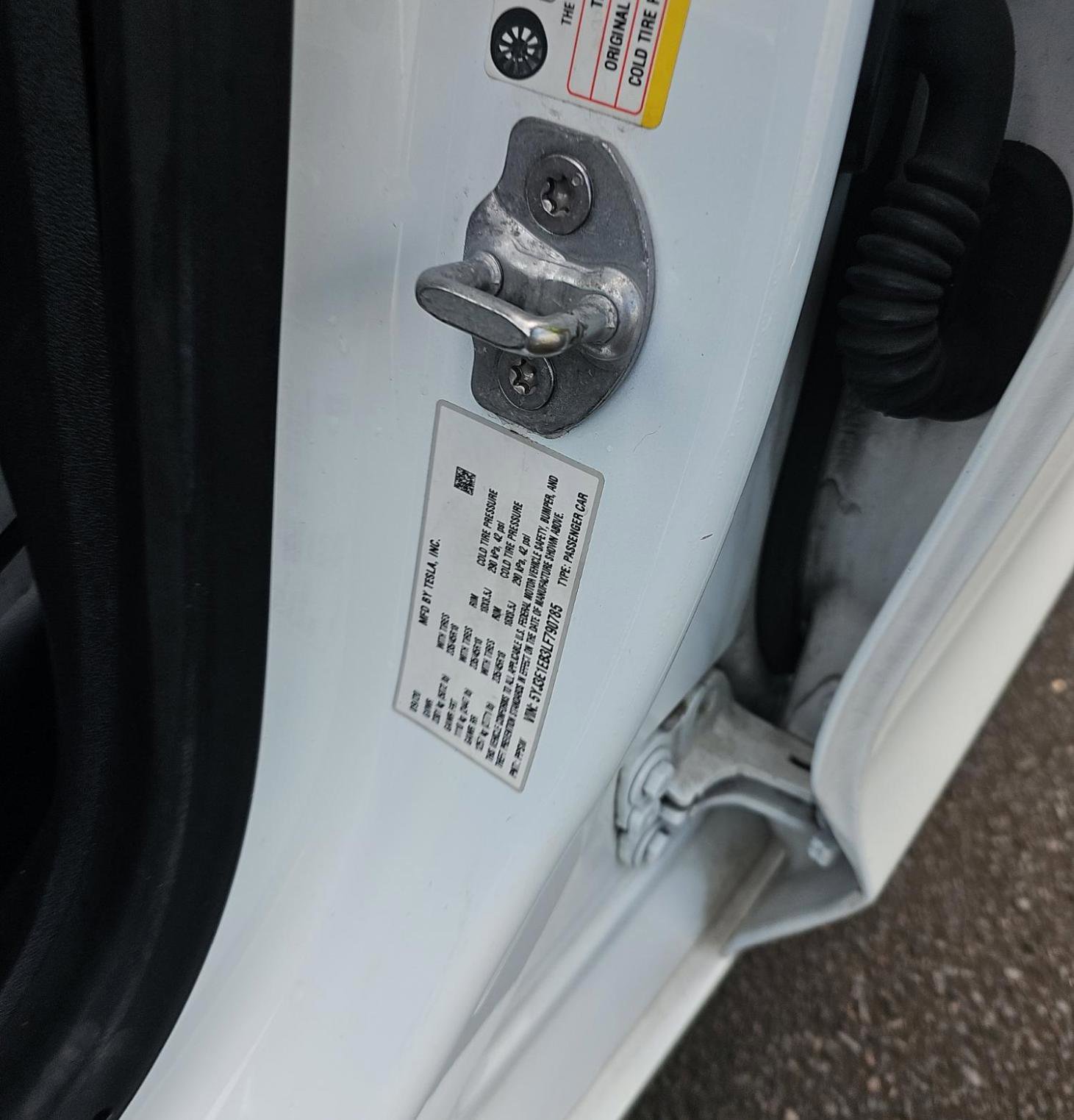 Used 2020 Tesla Model 3 Long Range AWD/4WD image 4