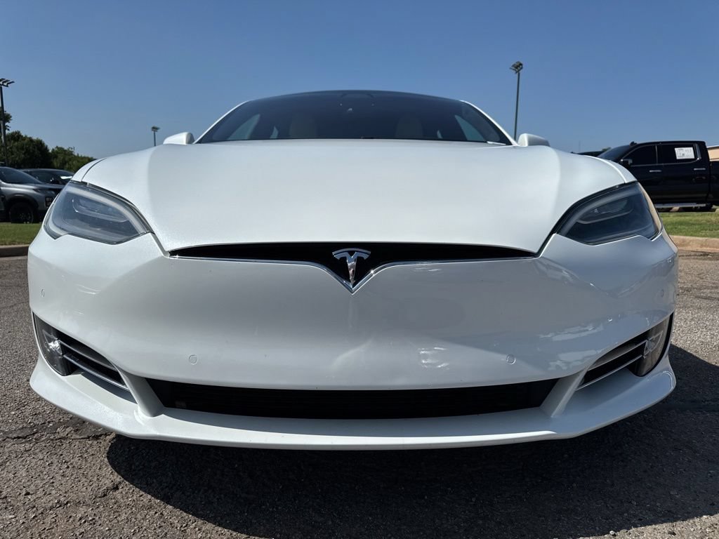 Used 2021 Tesla Model S Performance AWD/4WD image 2