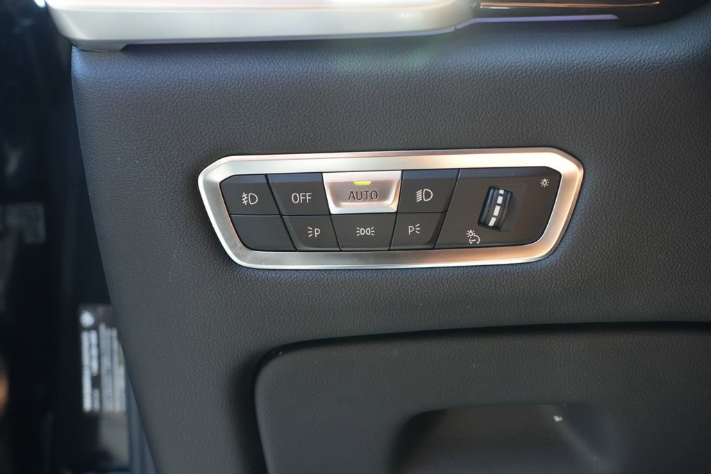 Used 2019 BMW X5 xDrive40i w/ Convenience Package AWD/4WD image 10