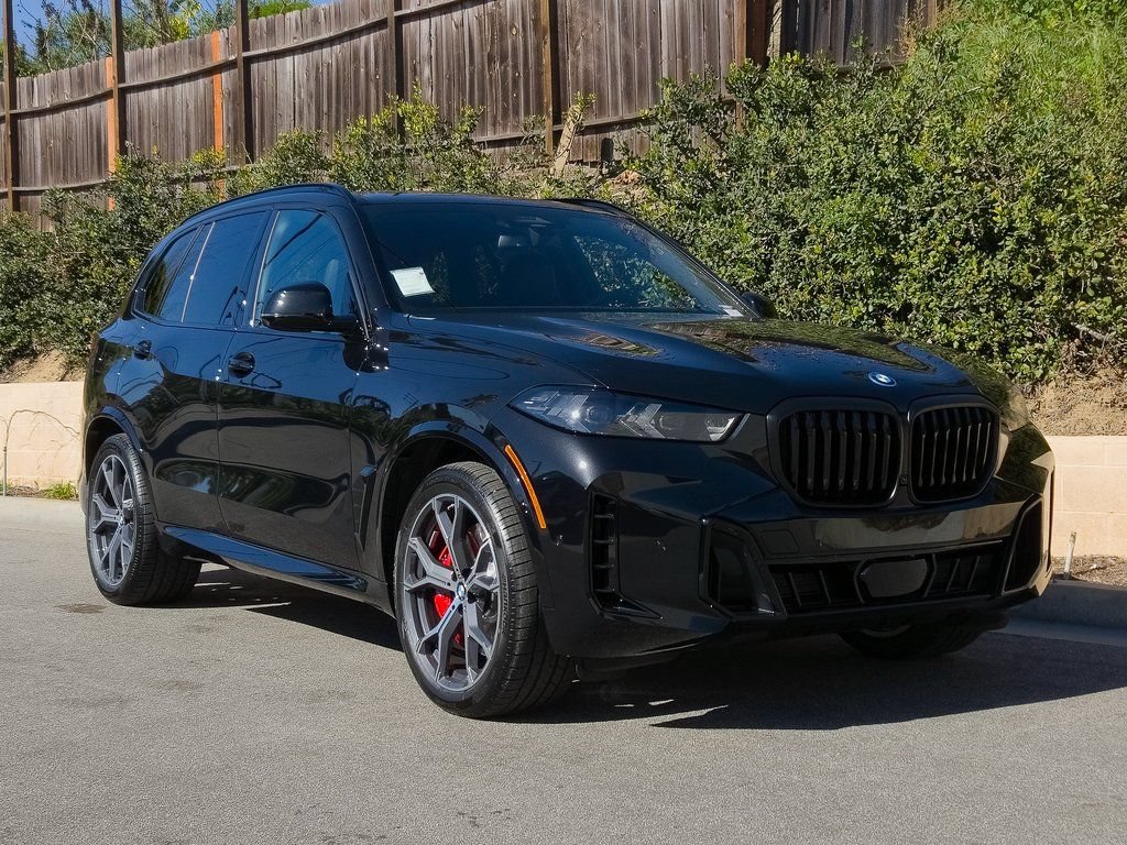New 2026 BMW X5 xDrive50e w/ M Sport Package AWD/4WD image 2