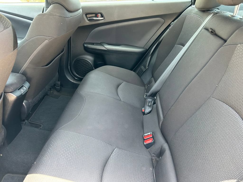 Used 2020 Toyota Prius LE FWD image 15