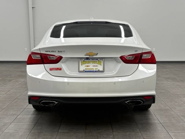 Used 2016 Chevrolet Malibu LT FWD image 3