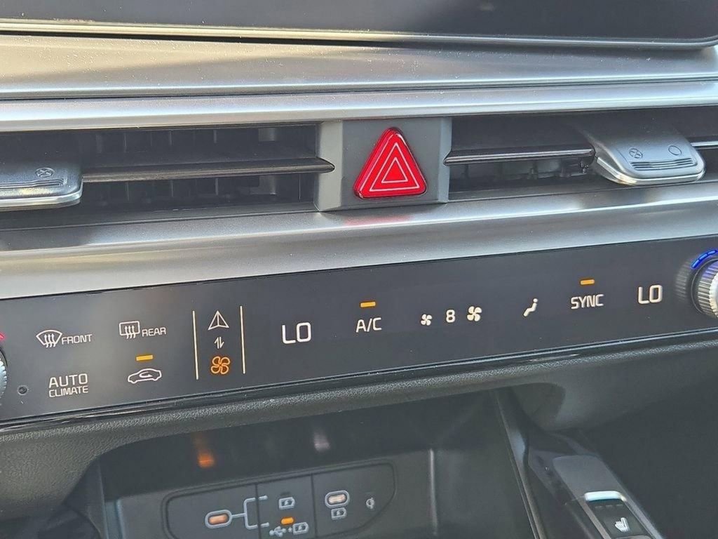 New 2026 Kia Sorento S w/ S Panoramic Sunroof Package image 30