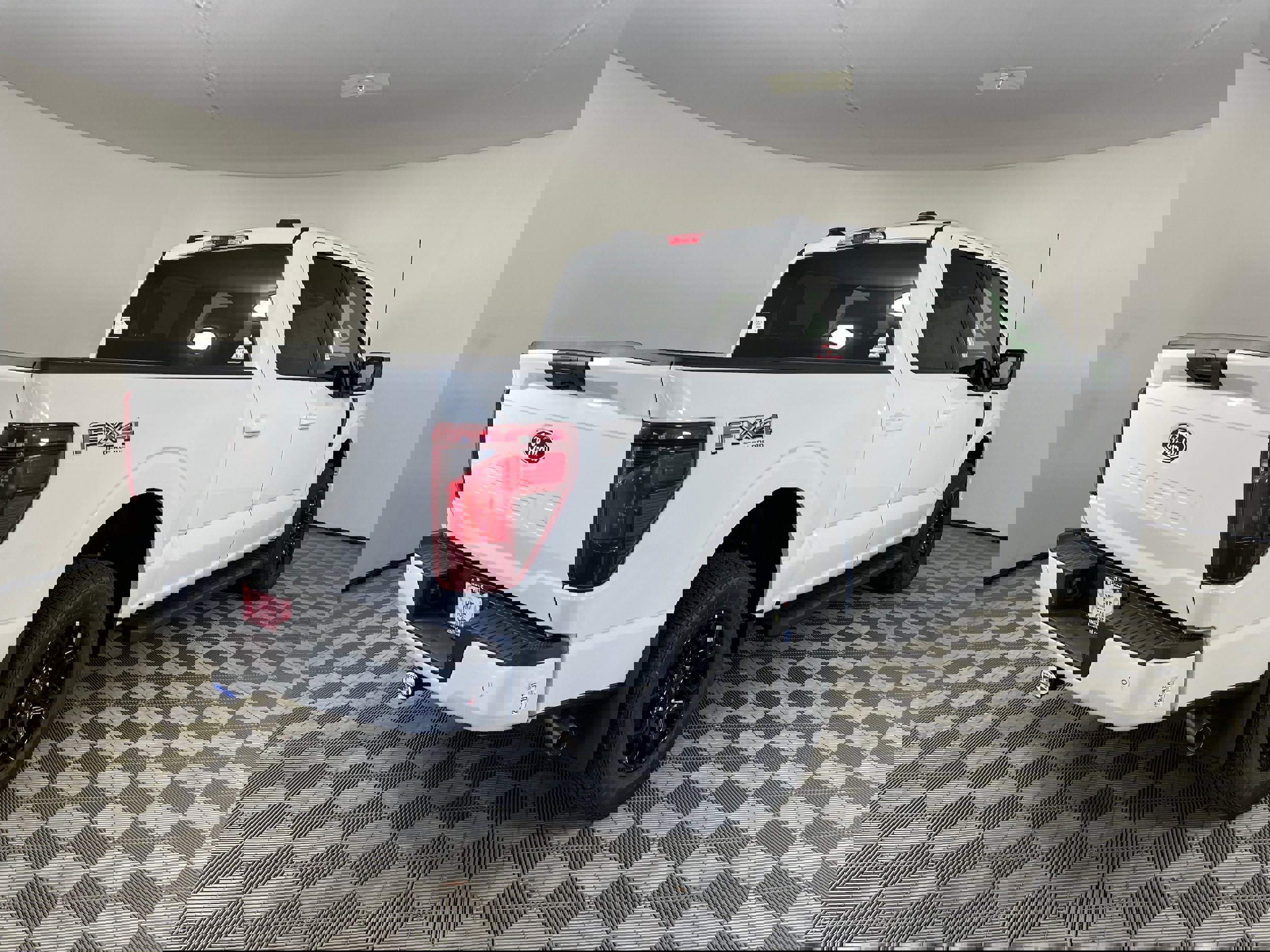 New 2025 Ford F150 XLT w/ Equipment Group 301A Standard image 6