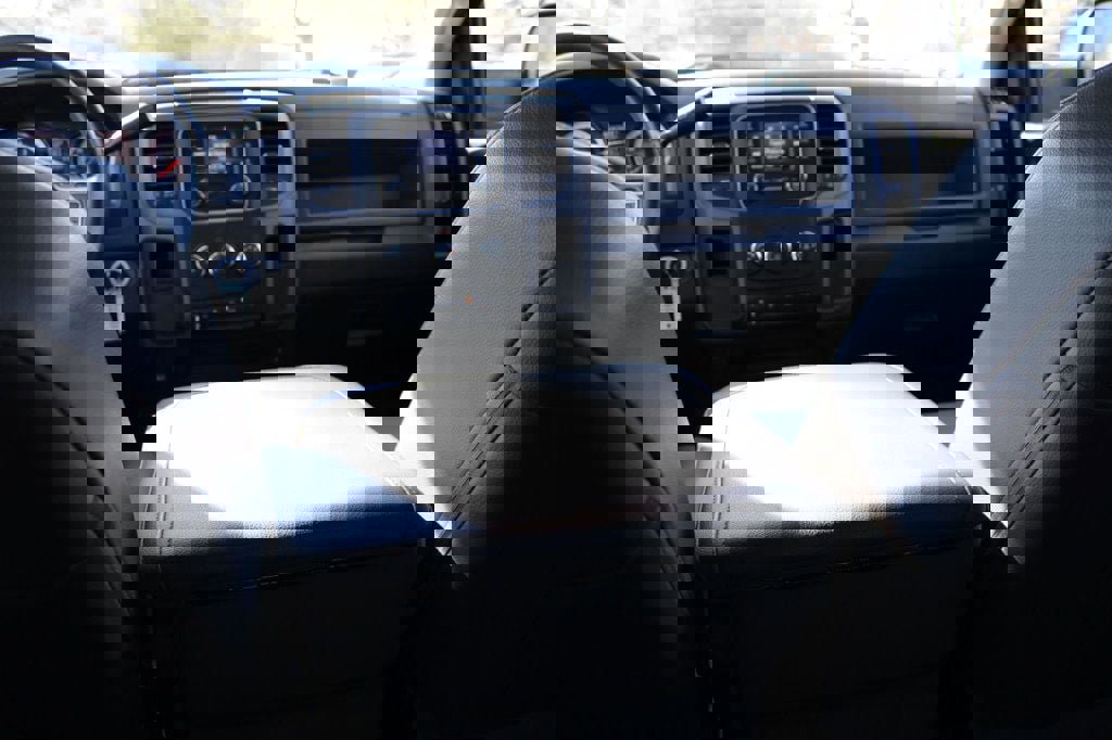 Used 2018 RAM 2500 Tradesman w/ Chrome Appearance Group image 41