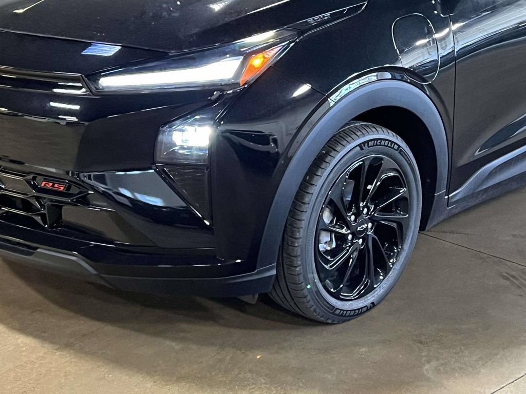 New 2027 Chevrolet Bolt RS w/ LPO, All-Weather Package FWD image 7