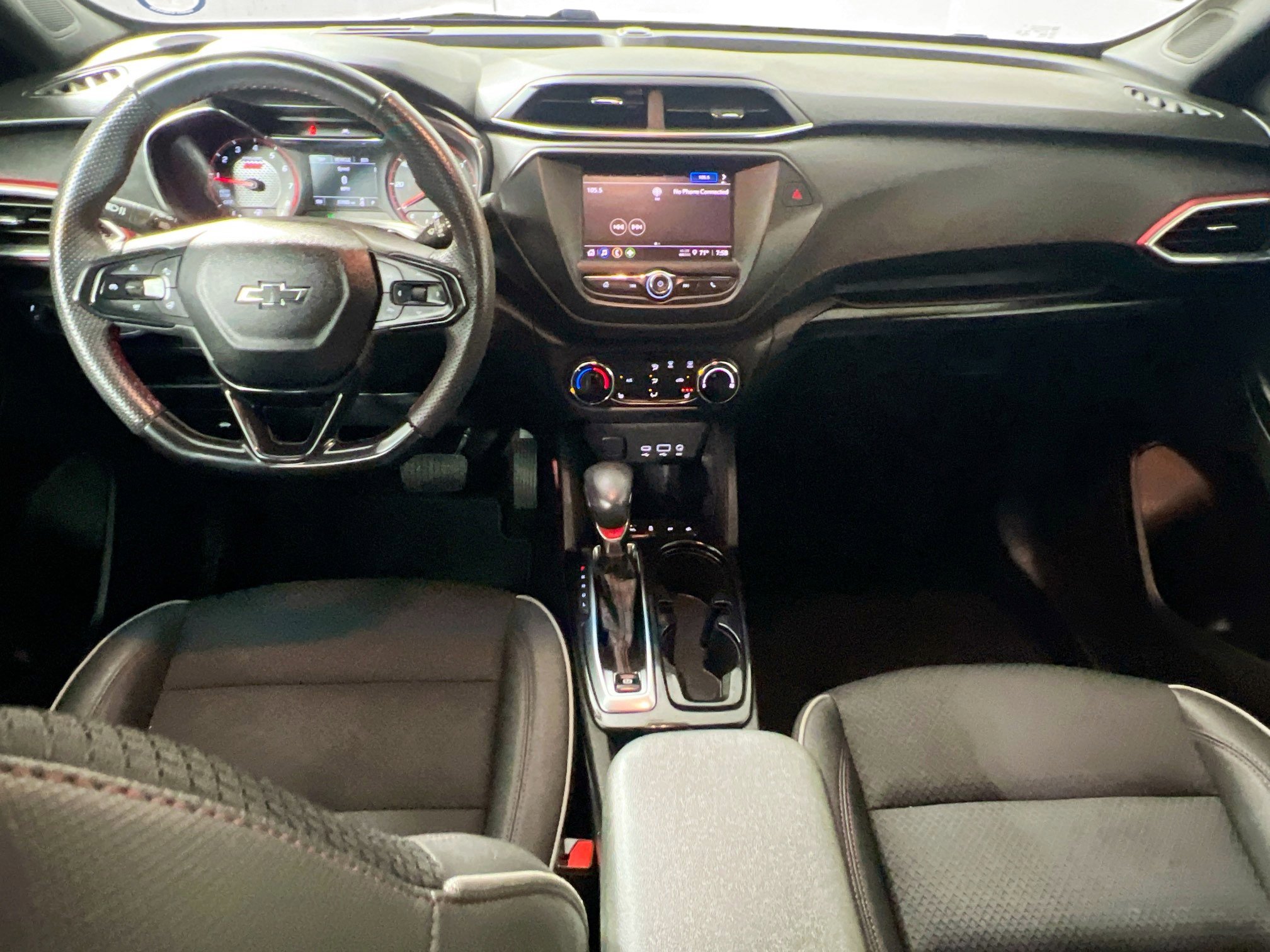 Used 2023 Chevrolet TrailBlazer RS image 30