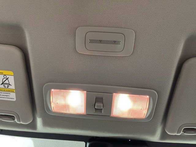 Used 2024 Nissan Frontier S w/ Technology Package image 32