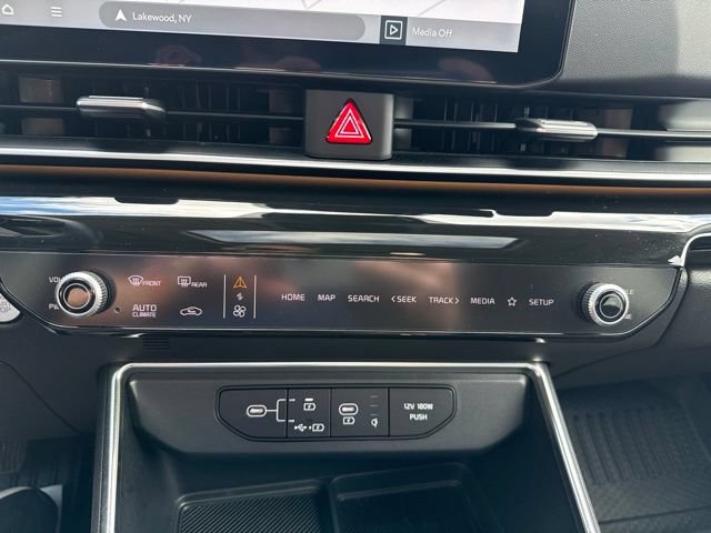 Used 2026 Kia Carnival SX Prestige FWD image 12