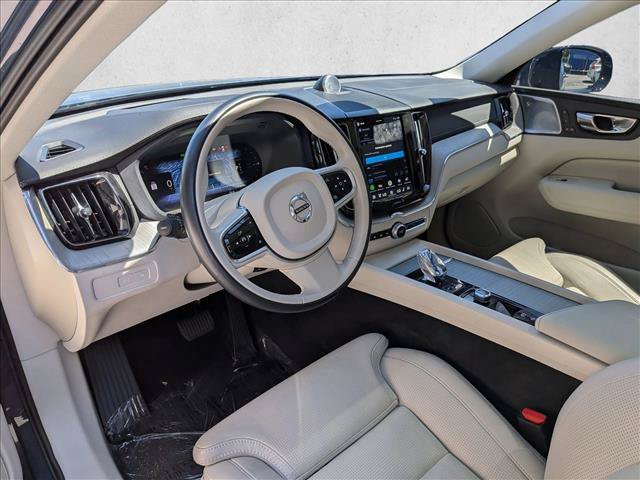 Used 2024 Volvo XC60 T8 Ultimate w/ Protection Package Premier AWD/4WD image 10
