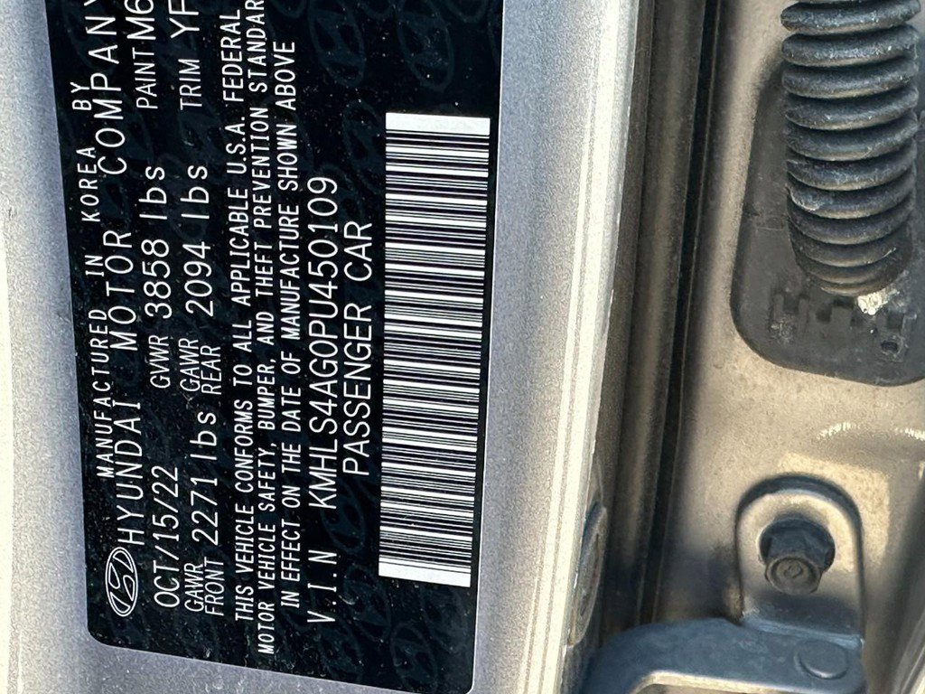 Used 2023 Hyundai Elantra SEL w/ Convenience Package image 24