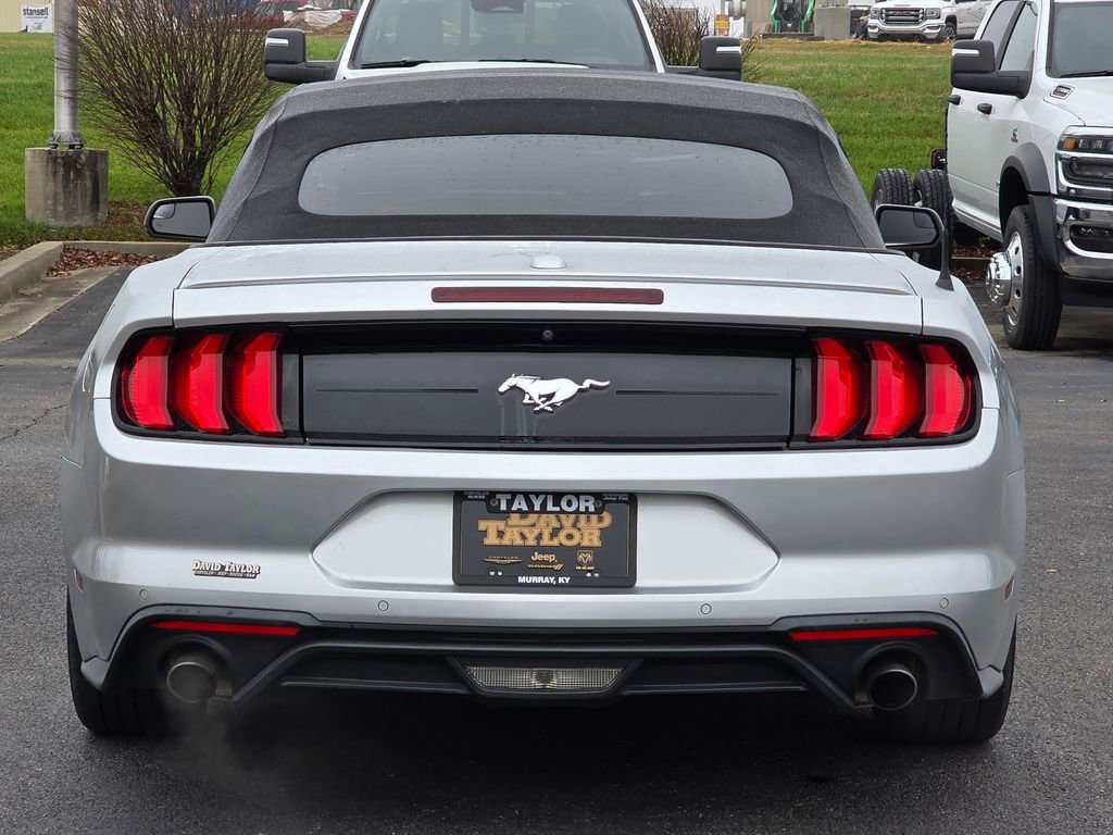 Used 2019 Ford Mustang Premium image 10