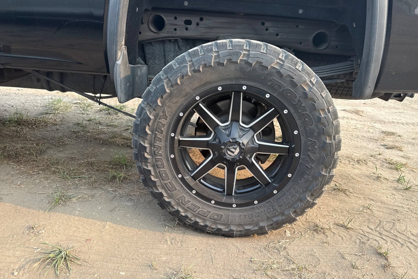 Used 2016 GMC Sierra 2500 Denali AWD/4WD image 3