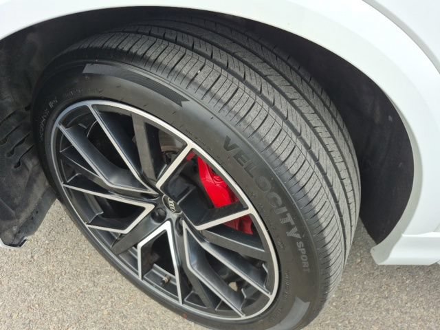 Used 2023 Audi Q8 Prestige w/ Prestige Package AWD/4WD image 35
