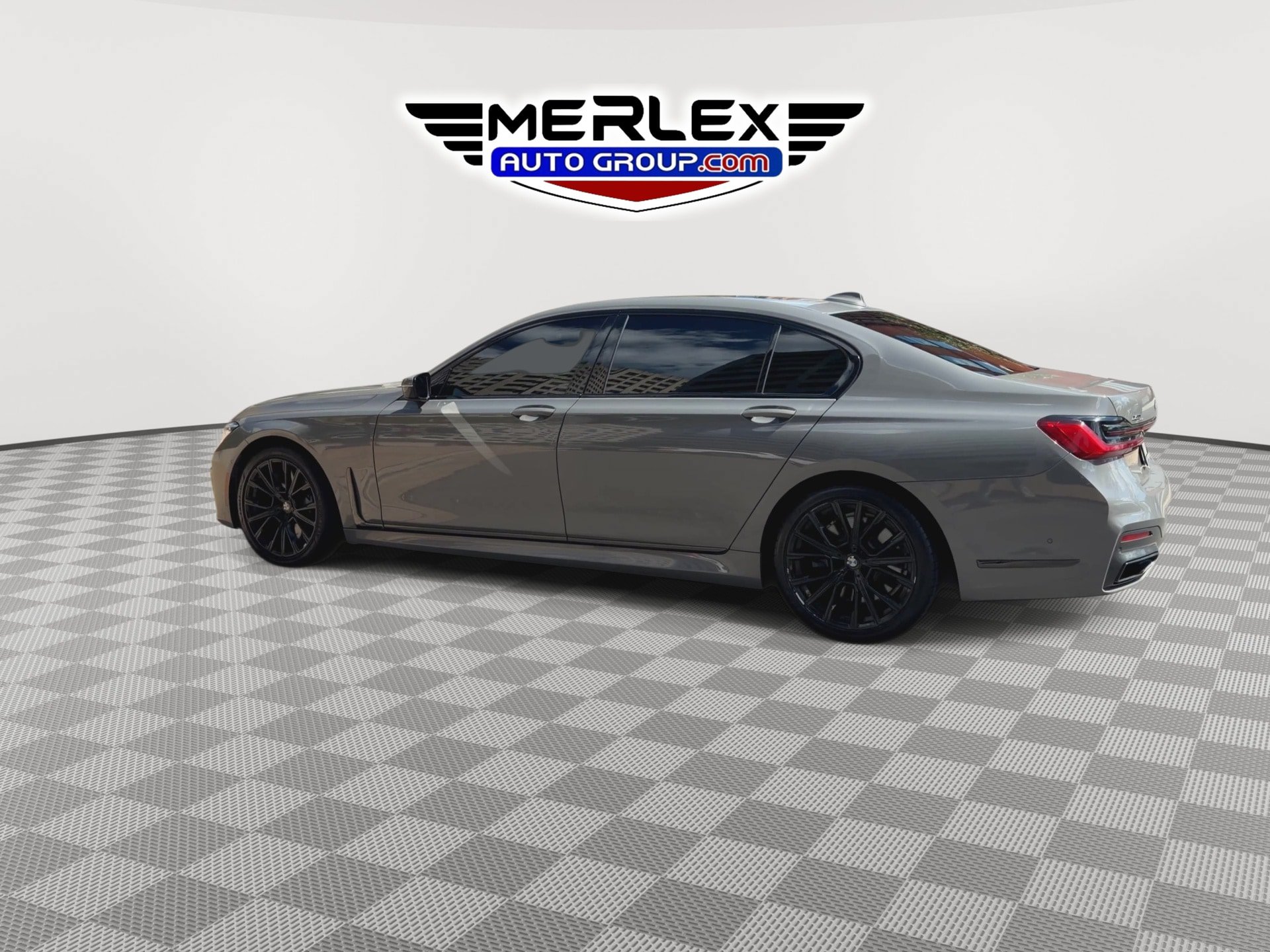 Used 2021 BMW 750i xDrive w/ Executive Package AWD/4WD image 6