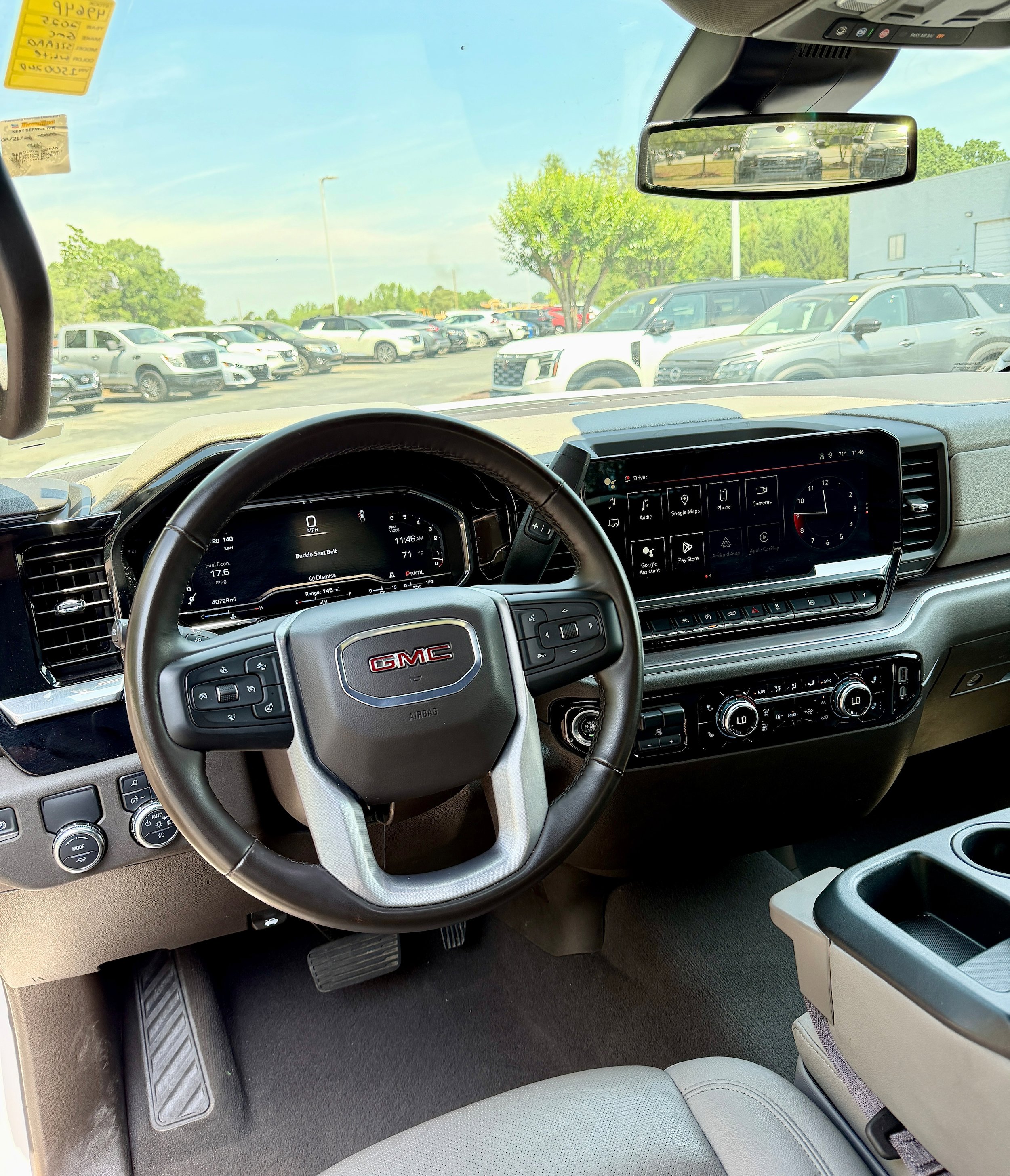 Used 2025 GMC Sierra 1500 SLT RWD image 8