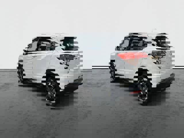 Used 2018 Honda HR-V EX image 9