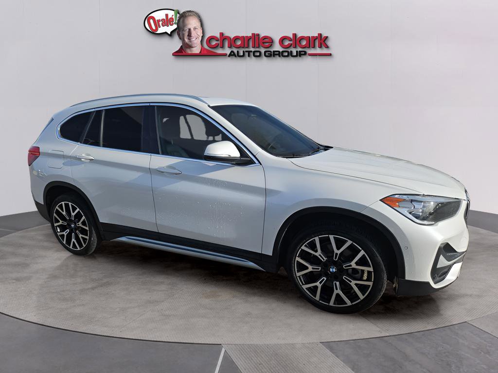 Used 2022 BMW X1 xDrive28i w/ Convenience Package AWD/4WD image 9