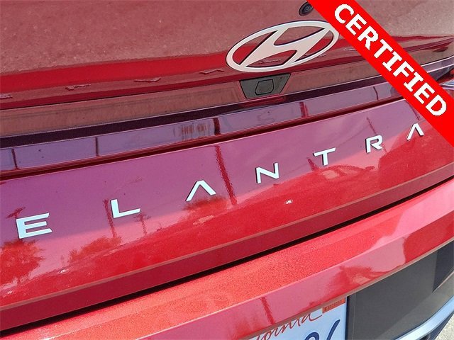 Used 2024 Hyundai Elantra SEL image 18