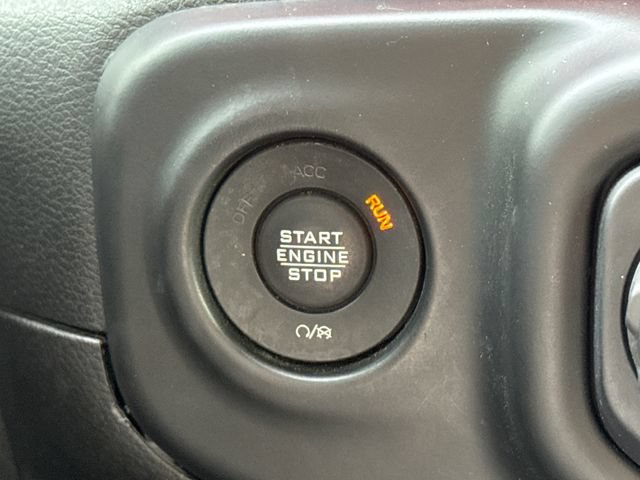 Used 2021 Jeep Wrangler Unlimited Rubicon AWD/4WD image 28
