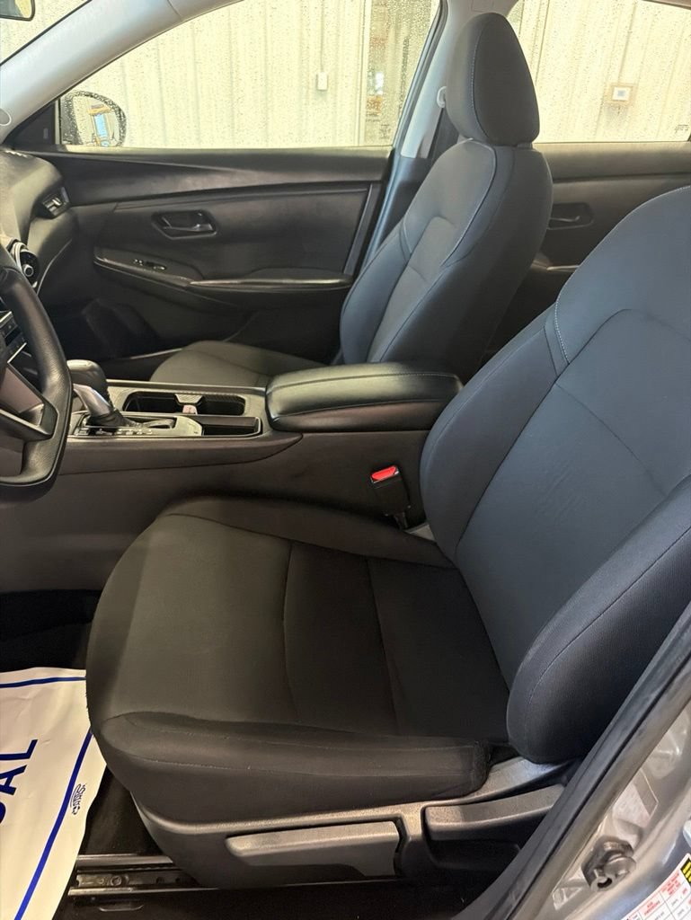 Used 2024 Nissan Sentra S FWD image 19