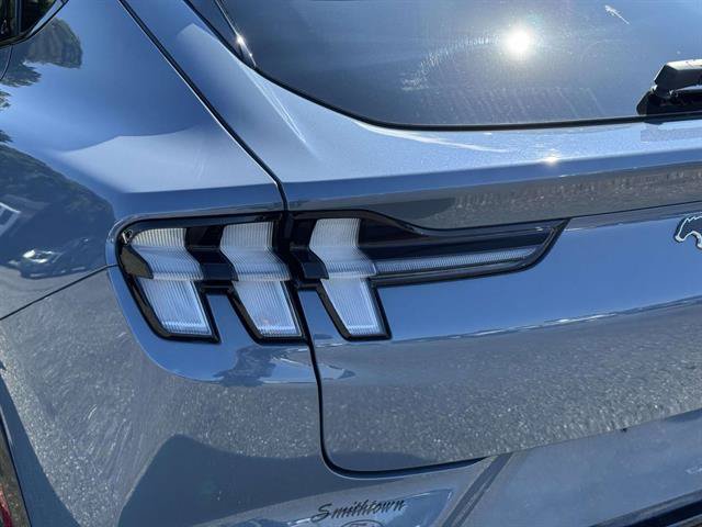 Used 2023 Ford Mustang Mach-E Premium AWD/4WD image 32