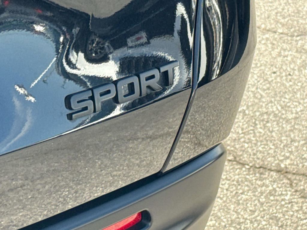 Used 2024 Honda HR-V Sport image 7