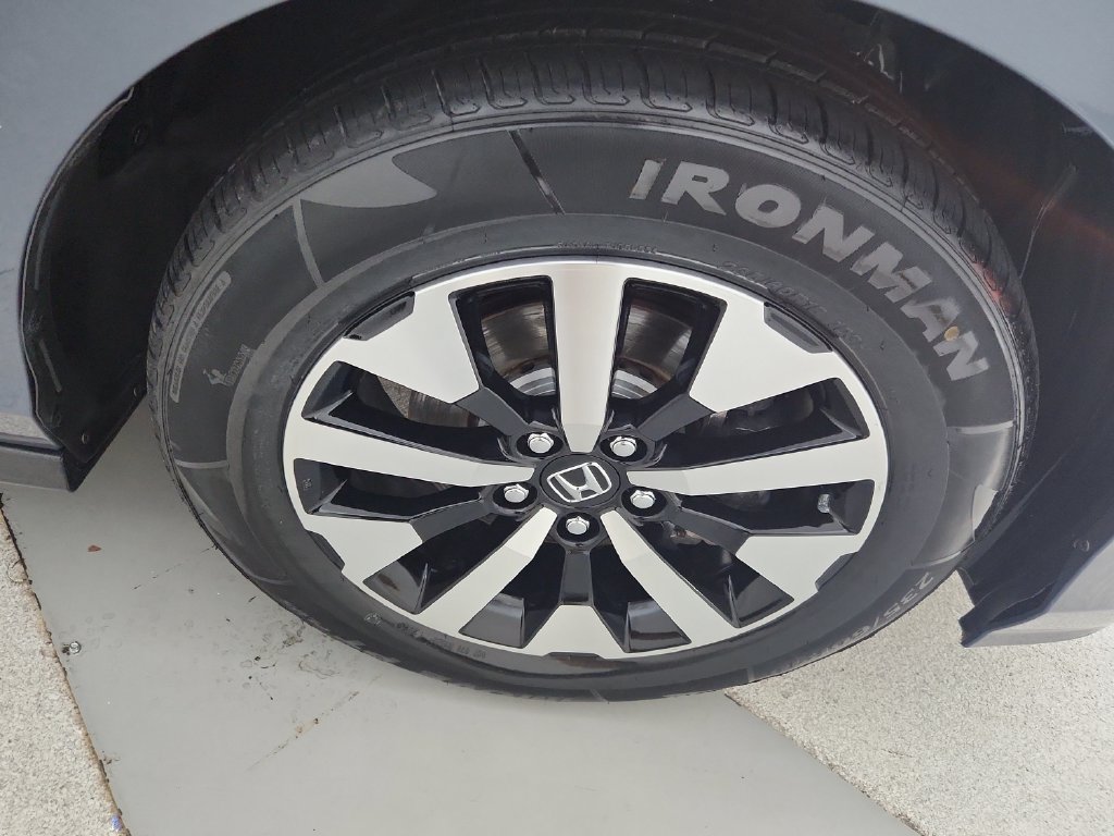Used 2025 Honda Odyssey EX-L image 27