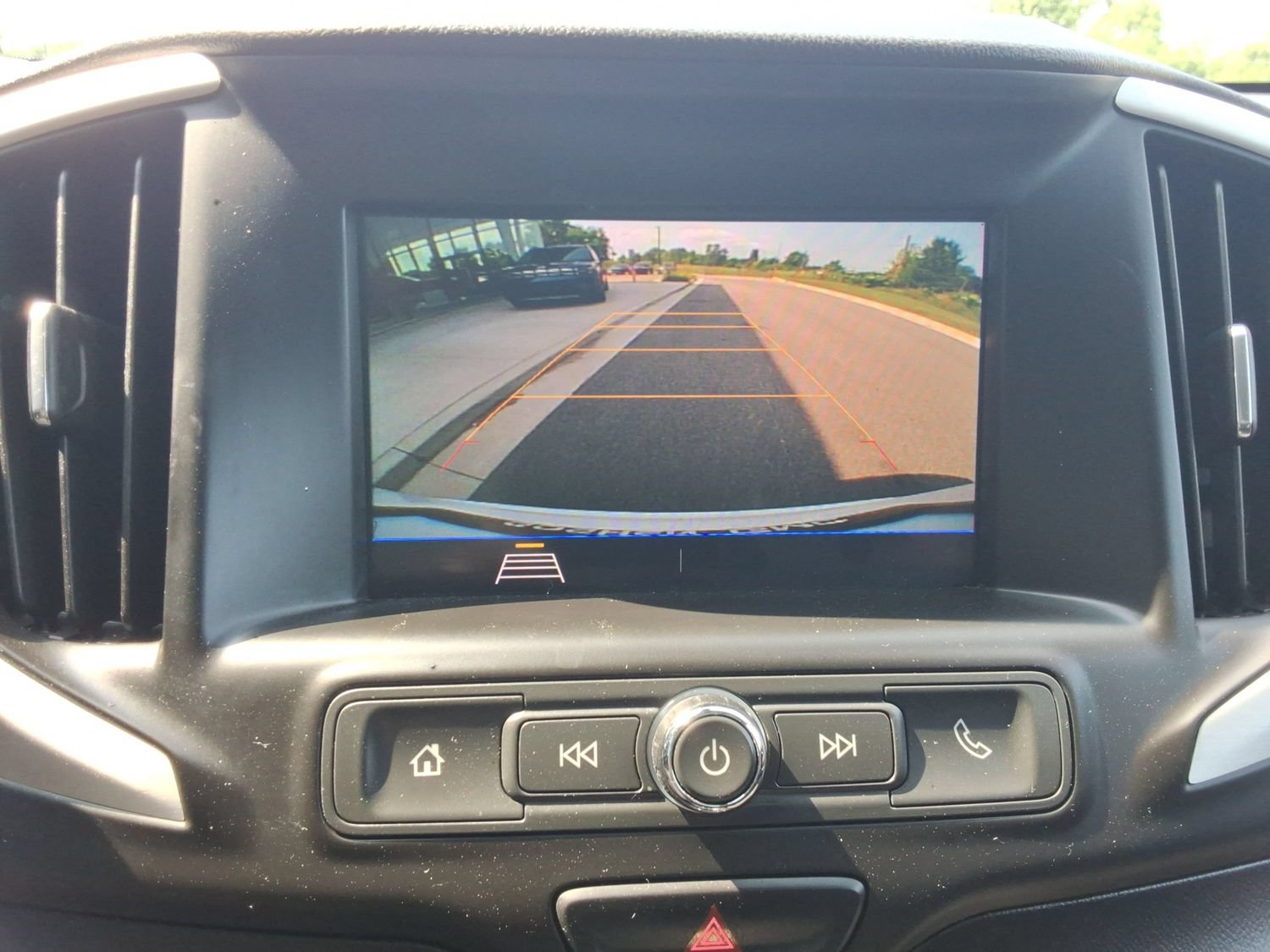 Used 2021 GMC Terrain SLE w/ Elevation Edition FWD image 16