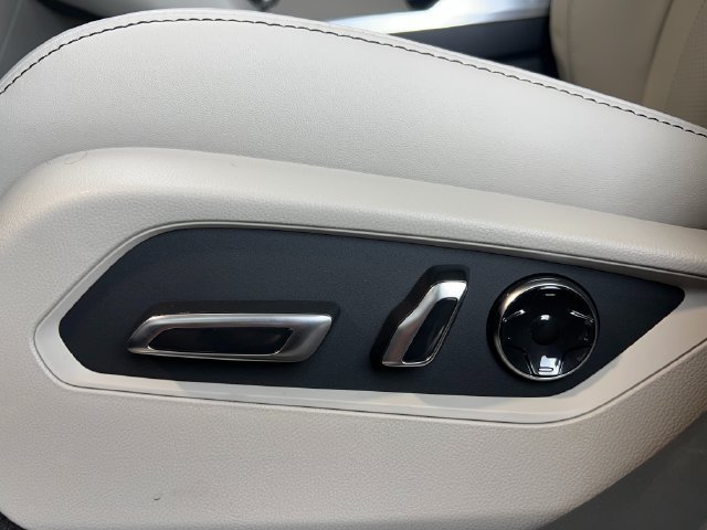 New 2026 Acura RDX w/ Technology Package AWD/4WD image 15