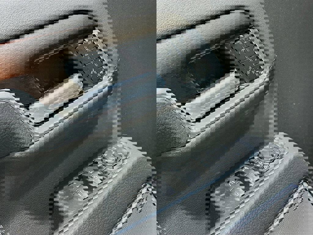 New 2026 GMC Sierra 2500 Denali w/ Denali Reserve Package image 18